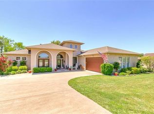1721 Rockview Dr, Granbury, TX 76049