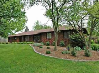 3017 E Oakland Ave, Bloomington, IL