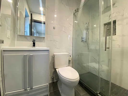 Rented by NY Space Finders Inc. | media 20