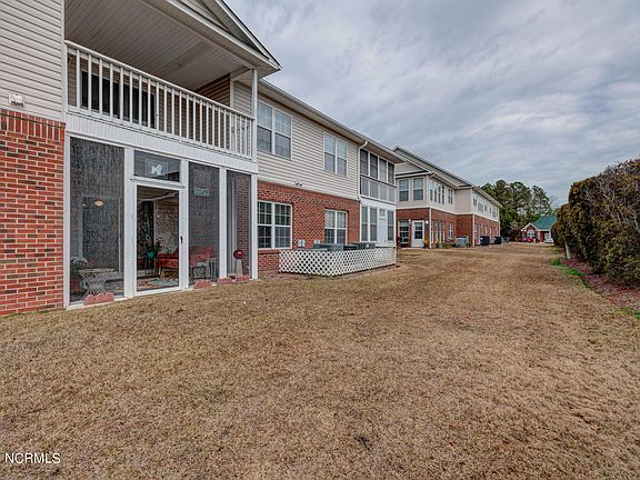 5th image of 1604 Willoughby Park Road Unit 2