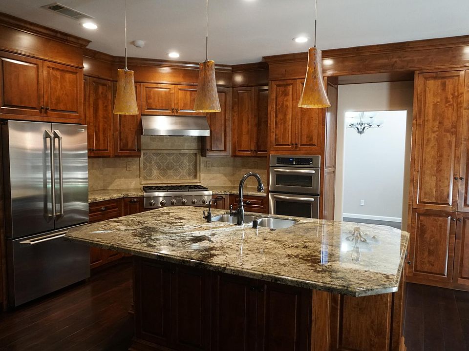 1st image of 6476 Peinado Way
