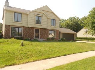 3915 Cloverdale Ave, Okemos, MI 48864