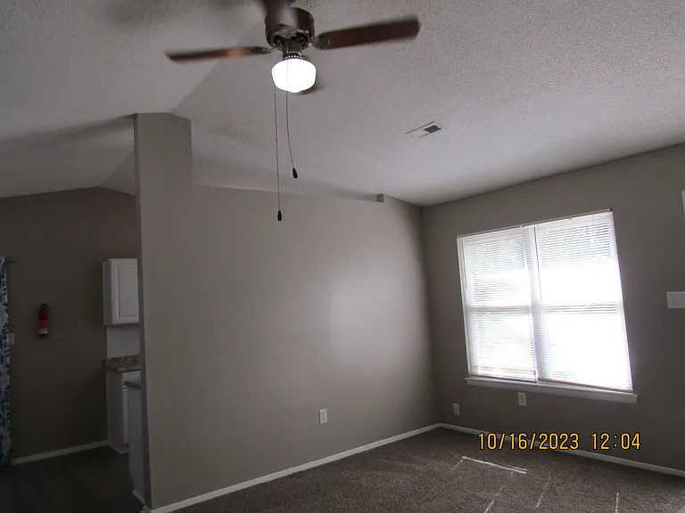 1256 Eaglewood Dr — Photo 15