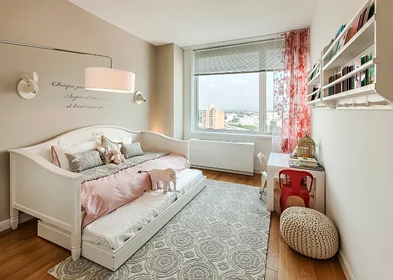 Rented by The Marketing Directors (Arias) | media 4