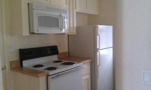 4th image of 5760 T St