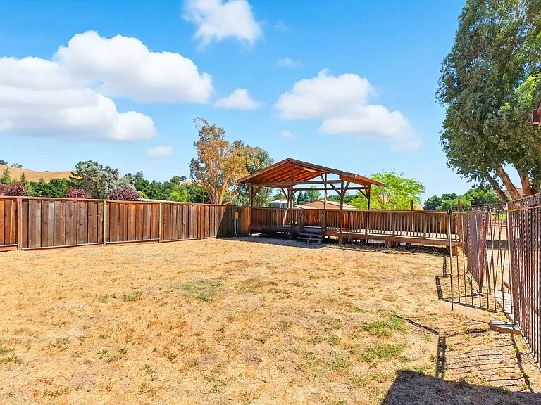 10200 Parrish View Dr — Photo 59
