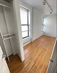 Rented by KNOCKKNOCK LLC