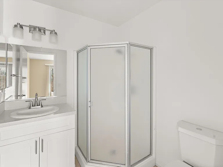 Starlight Ridge Apartments- Yucaipa, CA — Photo 15