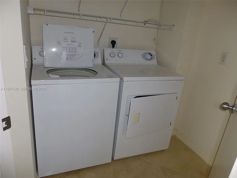 21055 Yacht Club Dr #1009 — Photo 11