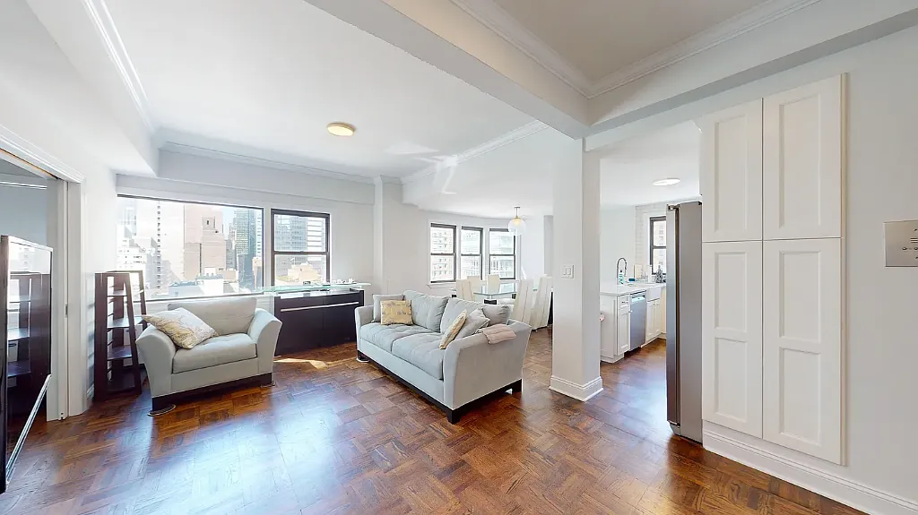 Building Photo - 320 E 52nd St #14B