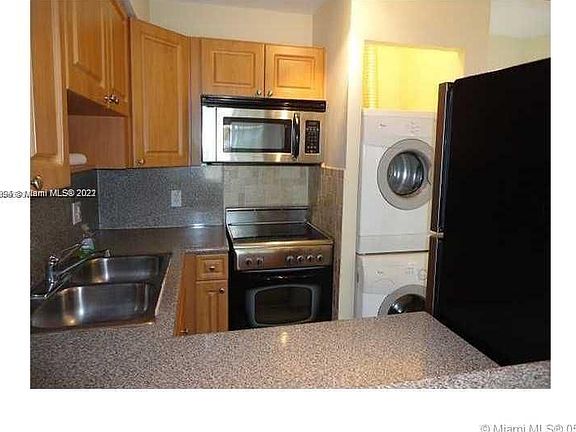 2nd image of 134 SW 7th Ave APT 205