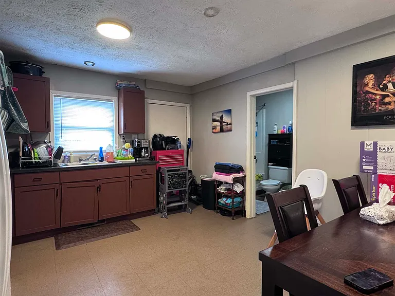725 S East St #725.5 — Photo 7