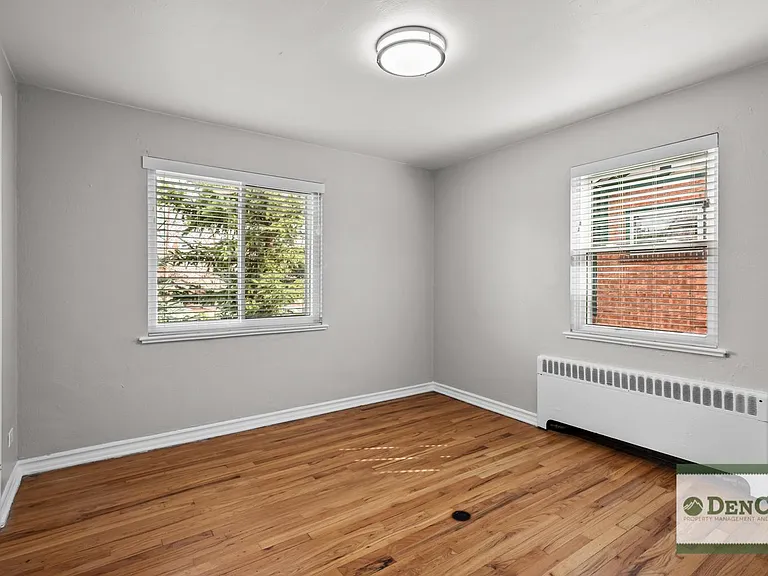 4295 Hooker St — Photo 9