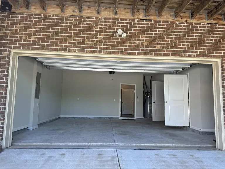 381 Northaven Ave — Photo 29