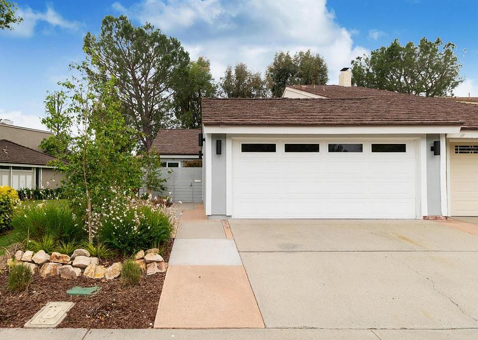 1st image of 3827 Lake Harbor Ln
