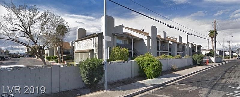 1st image of 2981 Country Manor Ln APT 118