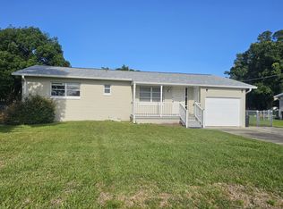 907 Hamilton St, New Smyrna Beach, FL 32168
