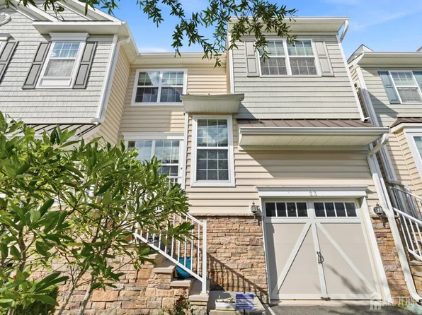 23 Morris Ln, Cranbury, NJ 08512