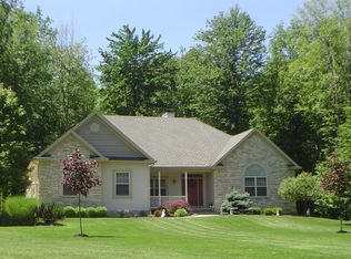 12268 Meredith Ln, Concord Township, OH 44077