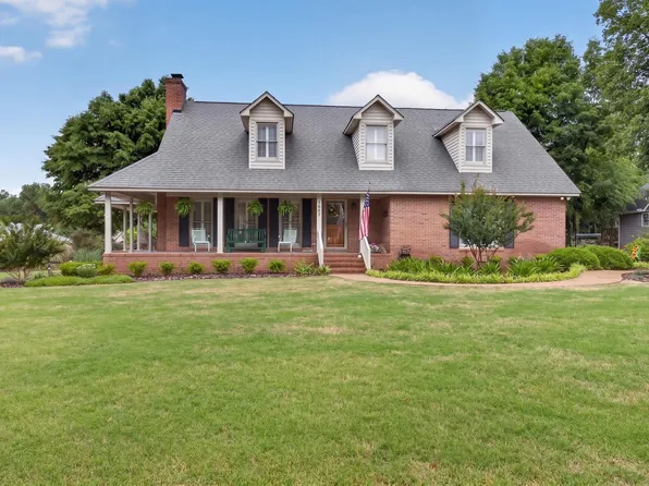 1607 E Tavelle Ln, Beech Island, SC 29842