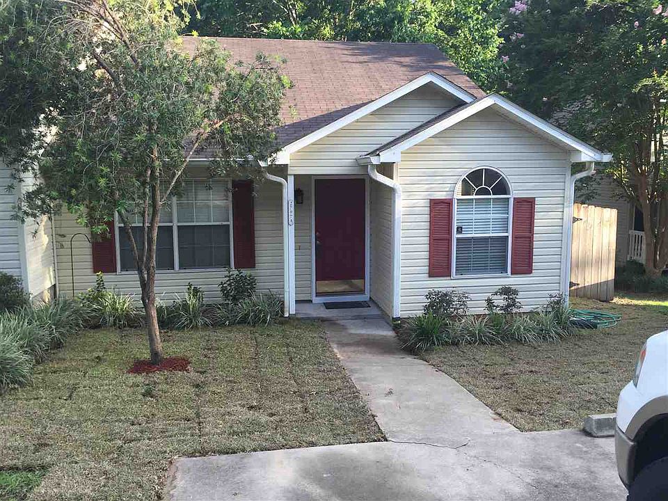 1st image of 2797 Oak Park Ct #A