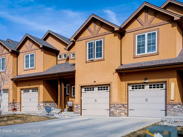 842 W 24th St, Rifle, CO 81650