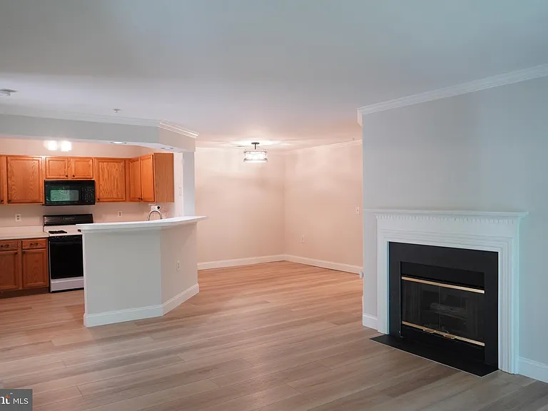 13109 Millhaven Pl #5-K — Photo 3