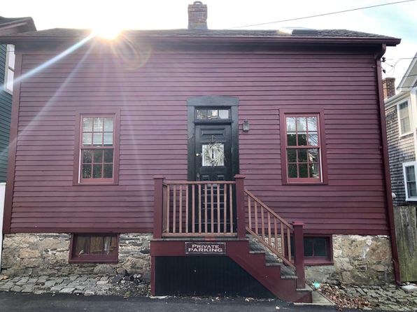 11 Milburn Ct