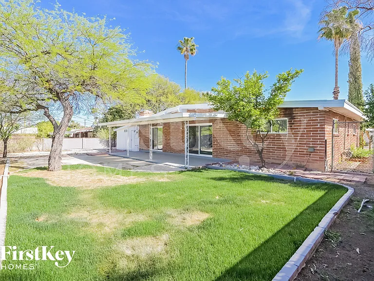 5136 E Alberta Dr — Photo 15