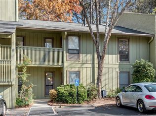 706 Dunbar Dr, Atlanta, GA 30338