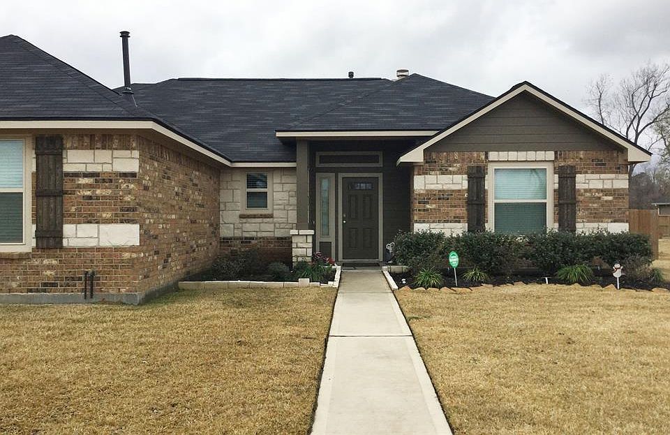 1st image of 99 Fordland Estate Dr