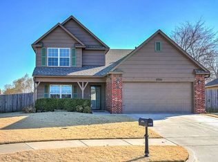 27100 E 122nd Pl S, Coweta, OK 74429
