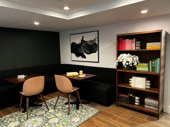 110 Horatio Street image 4 of 7