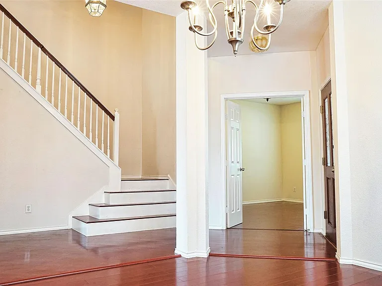22147 Canyonwood Park Ln — Photo 6