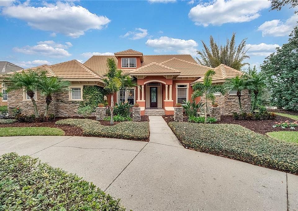 1st image of 7425 Park Springs Cir