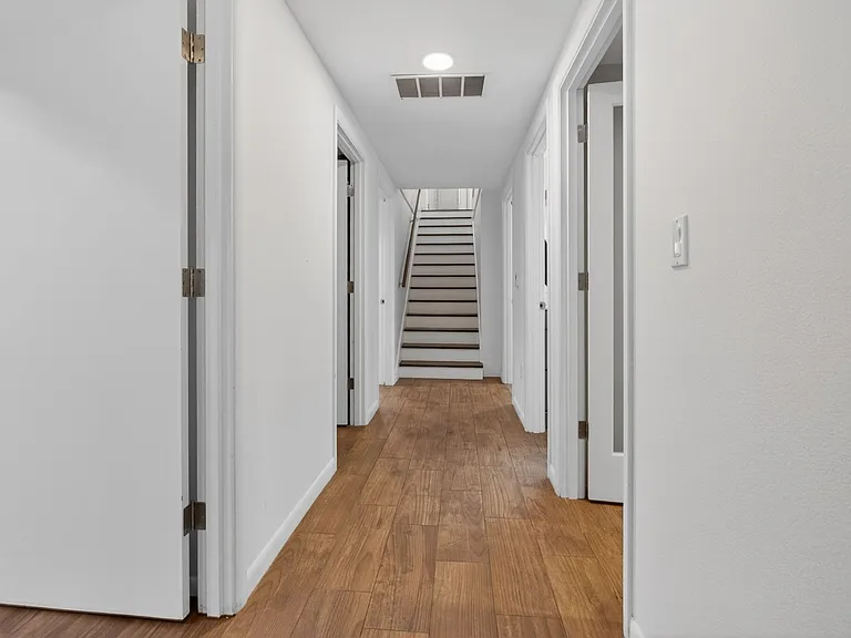 12550 SE 242nd Ave — Photo 45