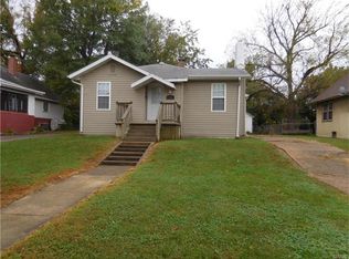 349 S Washington Ave, Lebanon, MO 65536