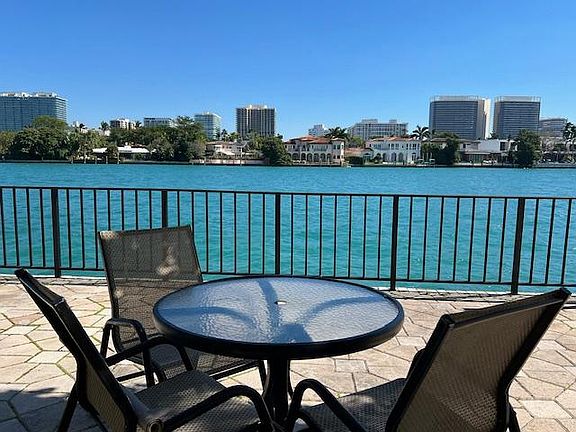 2nd image of 10101 E Bay Harbor Dr #3010