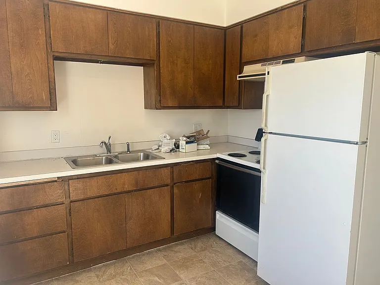 5651 1st Ave — Photo 3