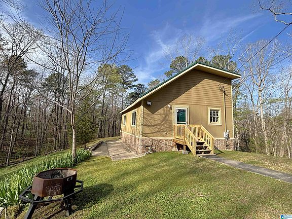 3rd image of 930 Isbell Rd