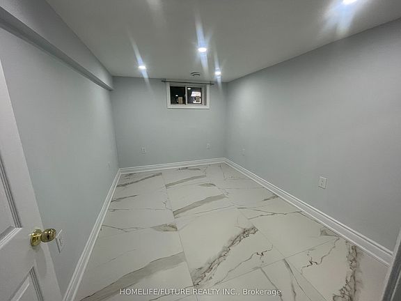 5th image of 53 Burlingame Rd #Basement