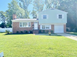 137 Tanglewood Dr, Hampton, VA 23666