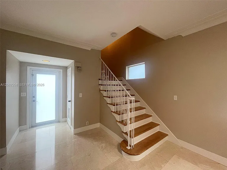 383 SW 25th Rd — Photo 18