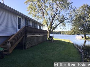 946 Williams Dr, Hastings, MI 49058