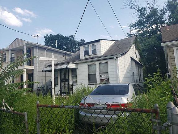3rd image of 14234 122nd Ave
