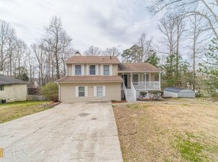3301 Border Dr, Stone Mountain, GA 30087