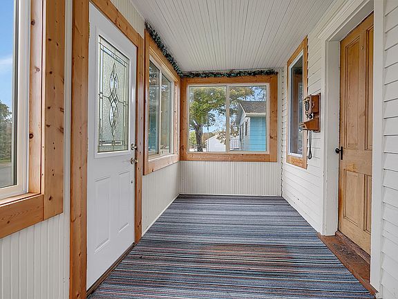 3rd image of 141 3rd St #32