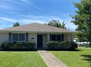 5012 Antonini Dr, Metairie, LA 70006