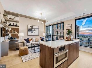 1650 Silver Hill Dr #1305, McLean, VA 22102