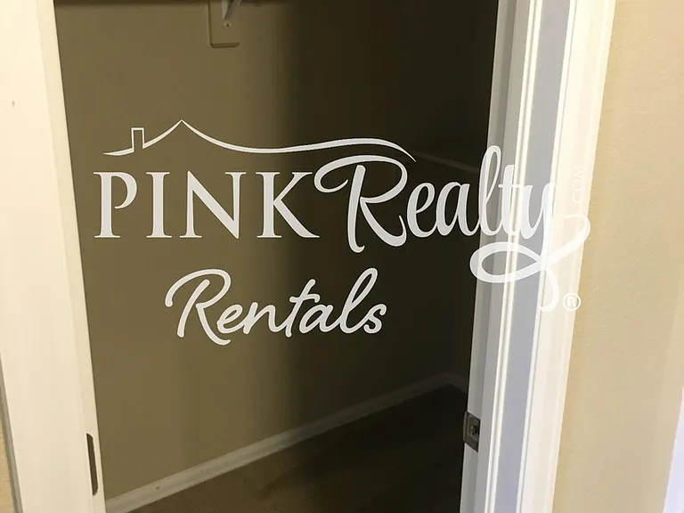 2317 Washo Cir — Photo 8